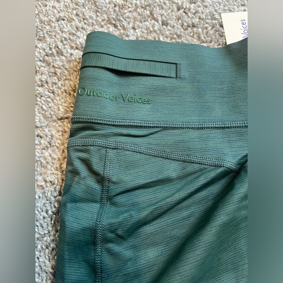 Outdoor Voices Core 3/4 Legging - Picture 4 of 6
